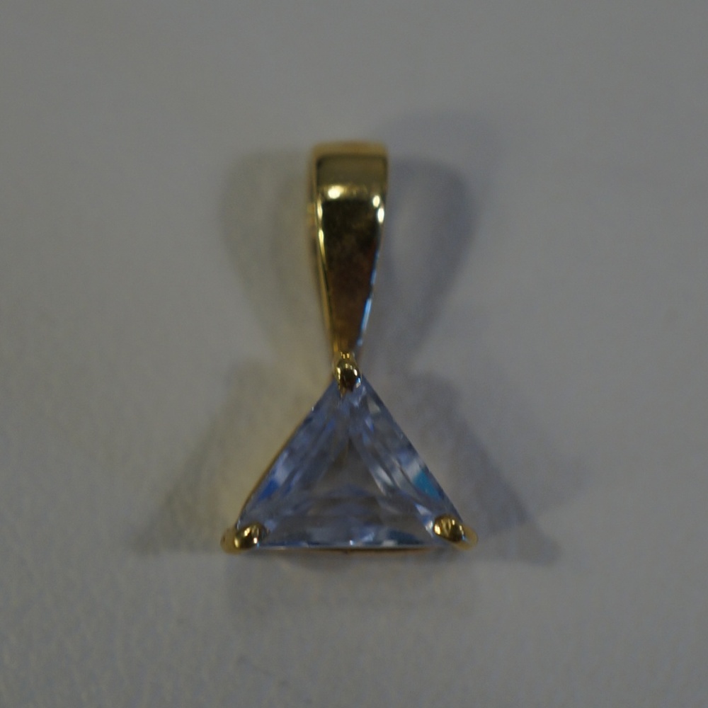 18KY Gold Genuine White Sapphire Handmade Pendant